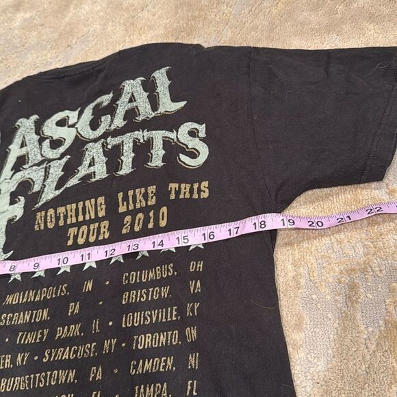 Rascal Flatts Vintage Band Tee 2011 Tour size M in GUC - Picture 4 of 5